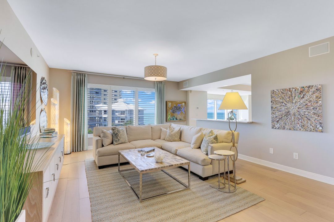 9235 Gulf Shore Dr #501, Naples, FL 34108