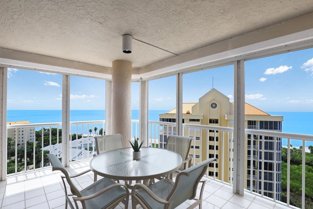 40 Seagate Dr #1101, Naples, FL 34103