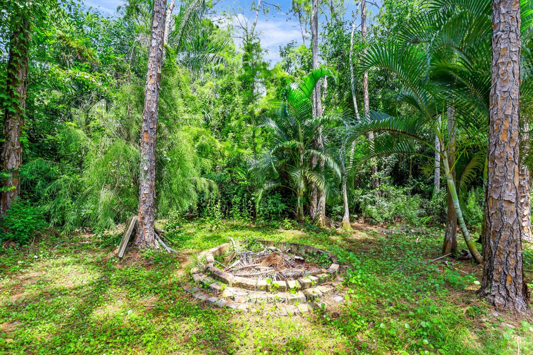 5700 Cypress Hollow Way, Naples, FL 34109