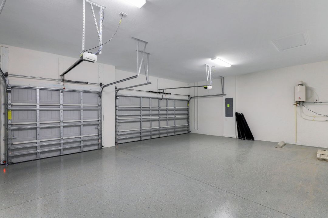 3139 Heather Glen Ct, Naples, FL 34114