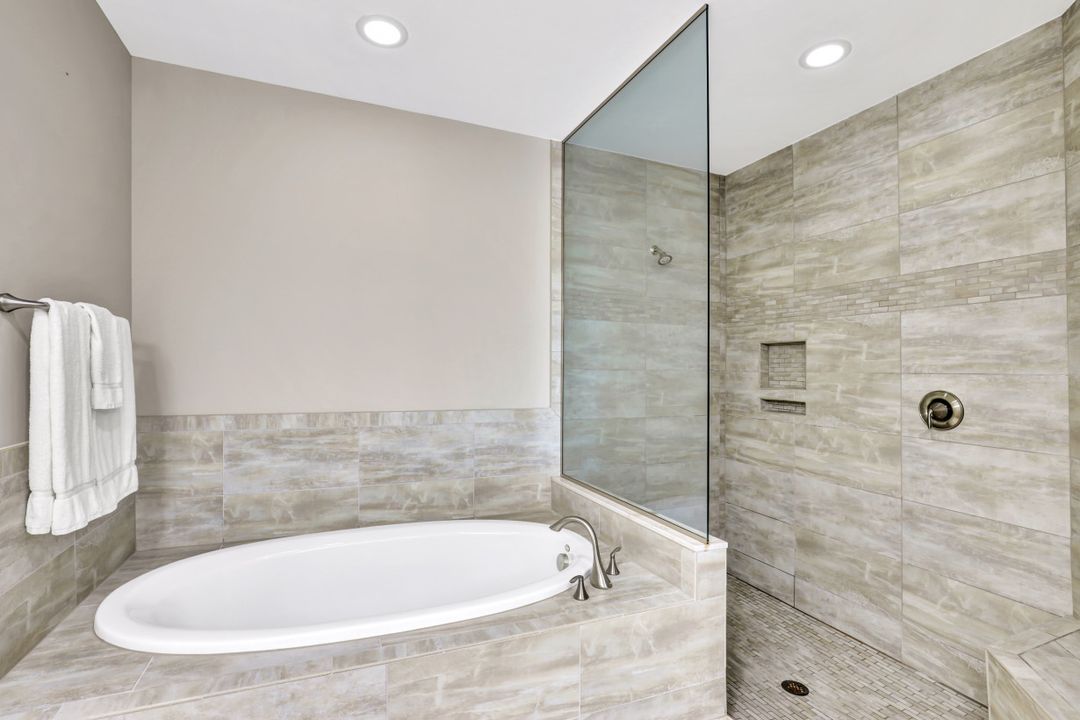 16449 Carrara Way #101, Naples, FL 34110