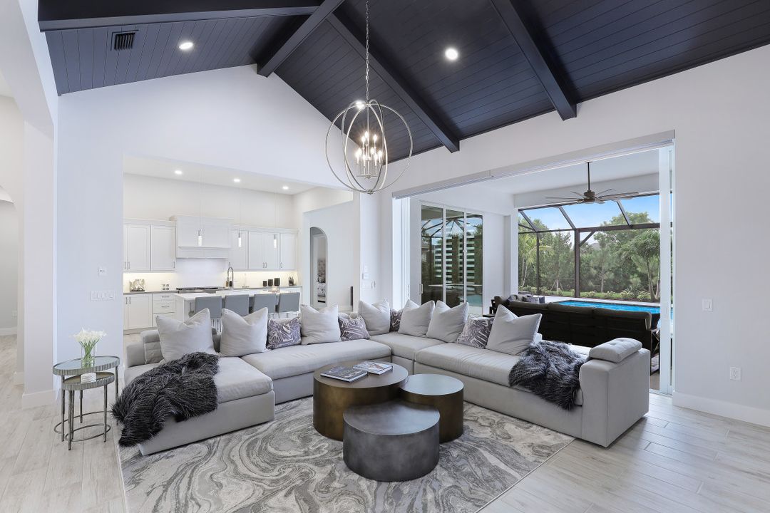 3228 Tavolara Ln, Naples, FL 34114