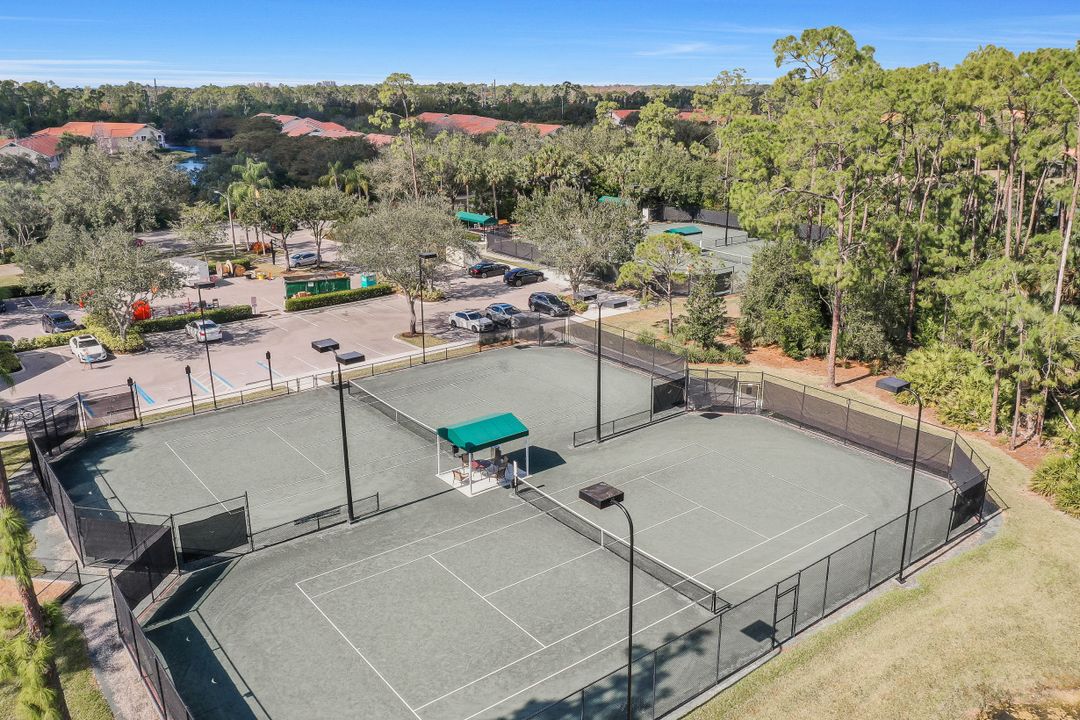 5025 Cedar Springs Dr #204, Naples, FL 34110