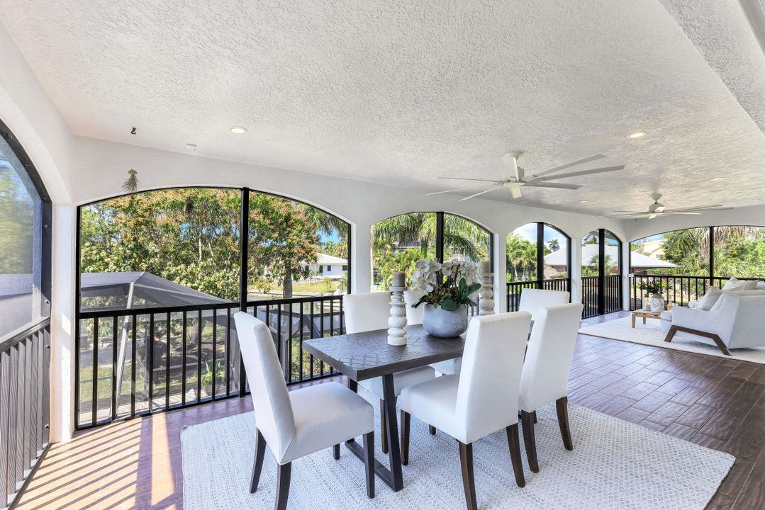 2631 Shoreview Dr, Naples, FL 34112