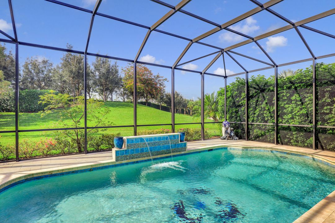 3731 Madeira Ct, Naples, FL 34119