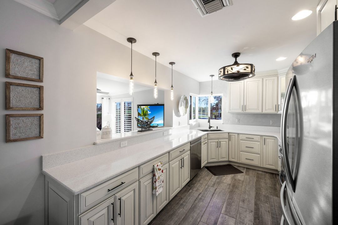 463 Echo Cir, Marco Island, FL 34145