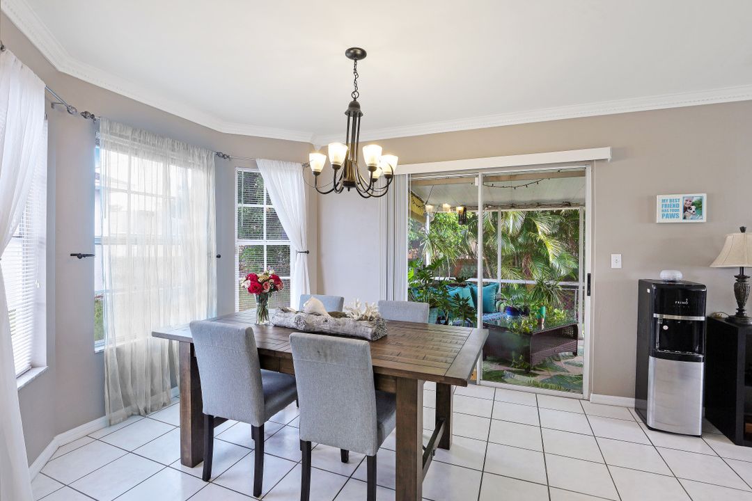 8365 Tahiti Rd, Fort Myers, FL 33967