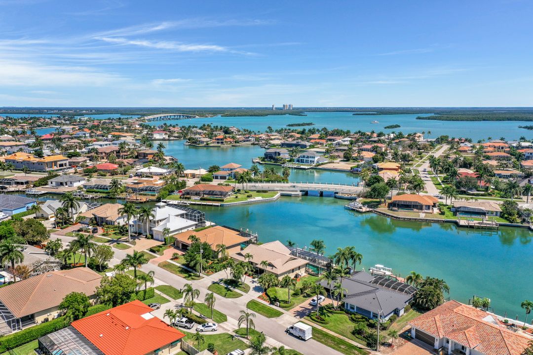 435 Nassau Ct, Marco Island, FL 34145