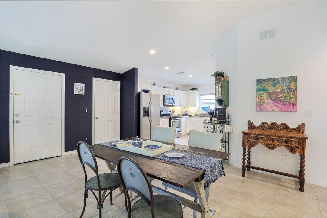 10306 Indiana St, Bonita Springs, FL 34135