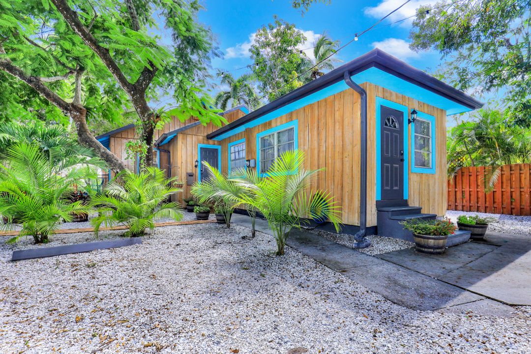 2204 Brevard Ave, Fort Myers, FL 33901