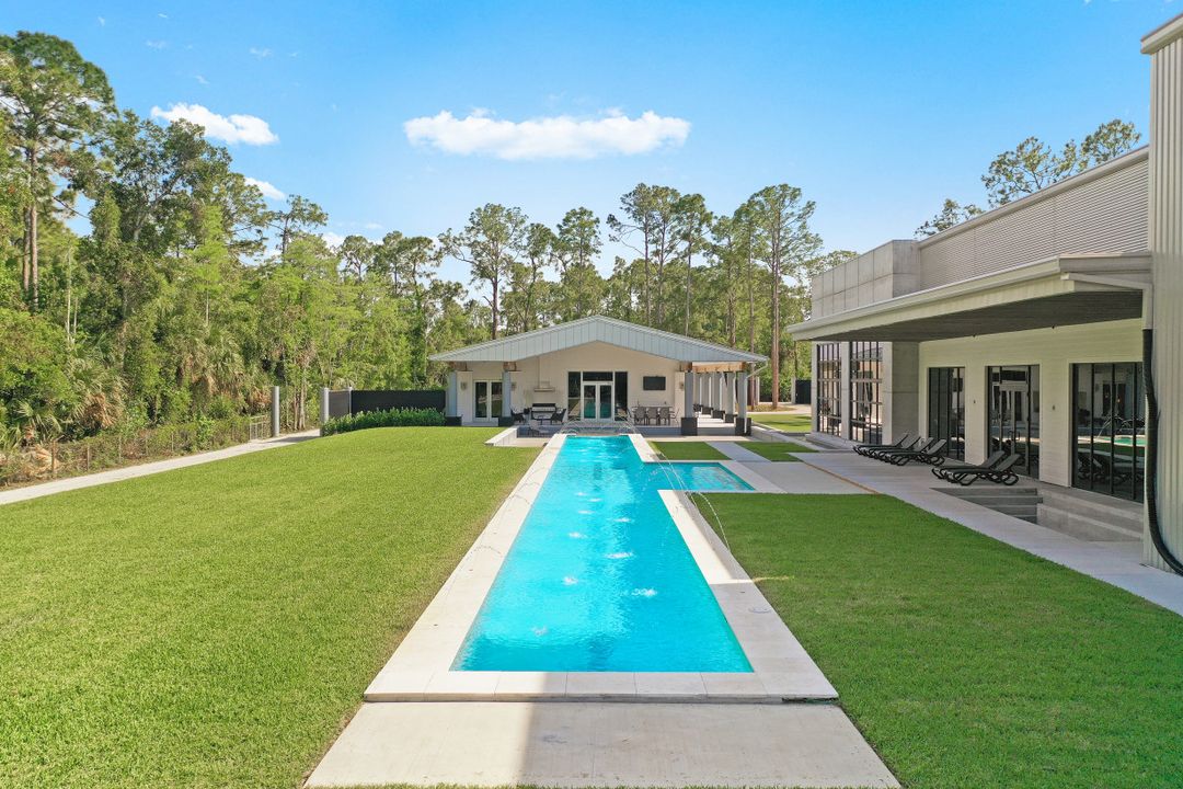 4441 5th Ave NW, Naples, FL 34119