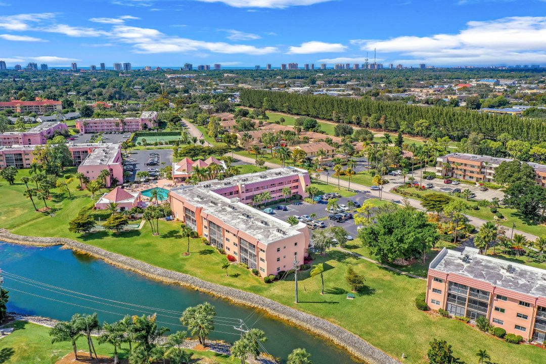 200 Forest Lakes Blvd #203, Naples, FL 34105