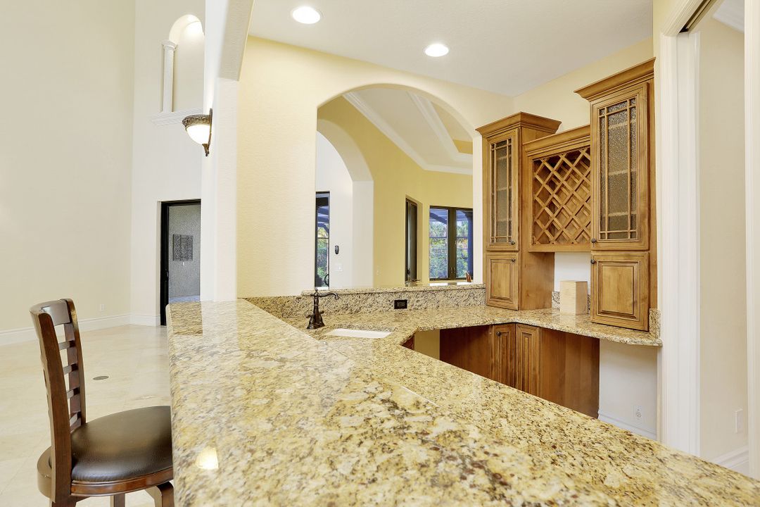15991 Old Wedgewood Ct, Fort Myers, FL 33908
