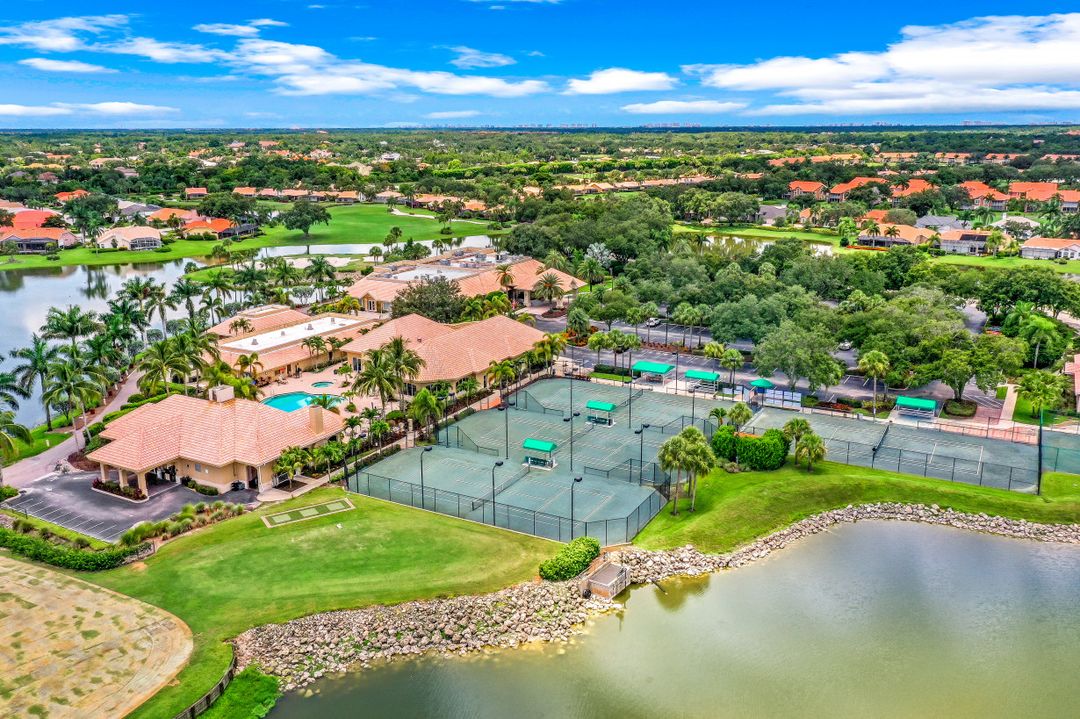 28080 Cavendish Ct  #2010, Bonita Springs, FL 34135