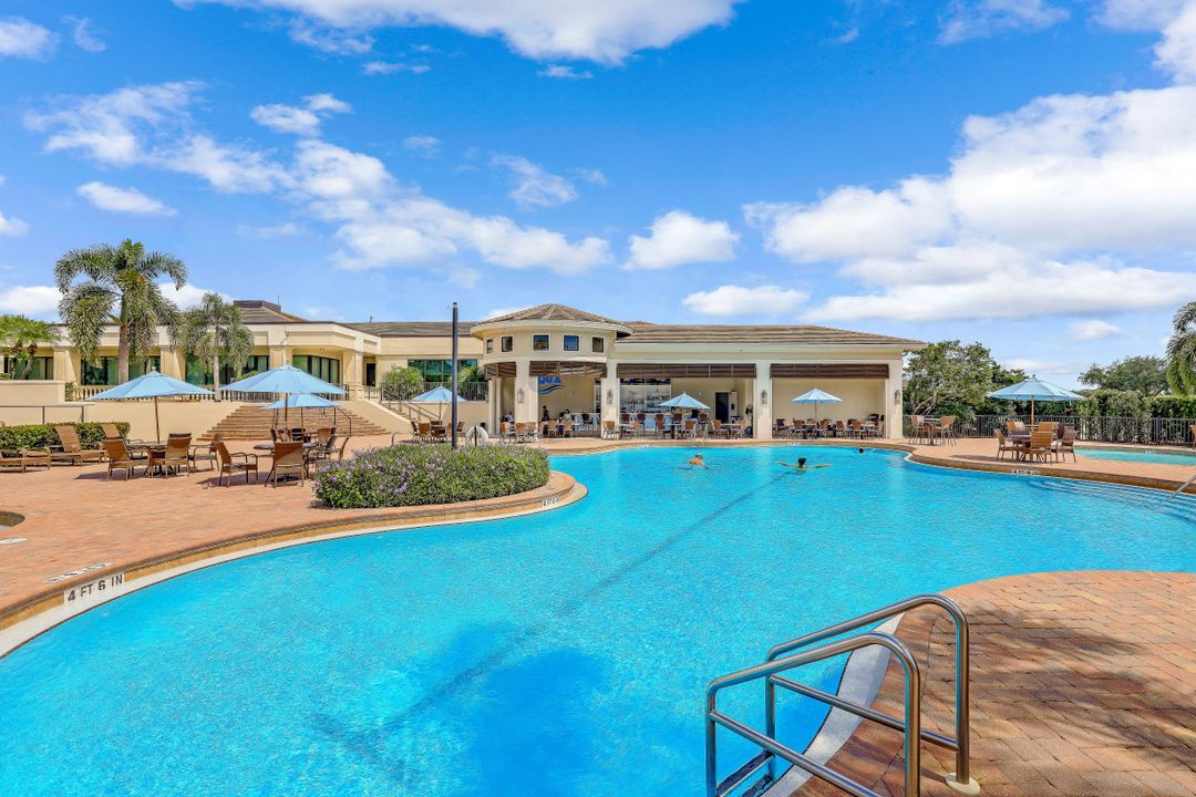 755 Regency Reserve Cir #5002, Naples, FL 34119