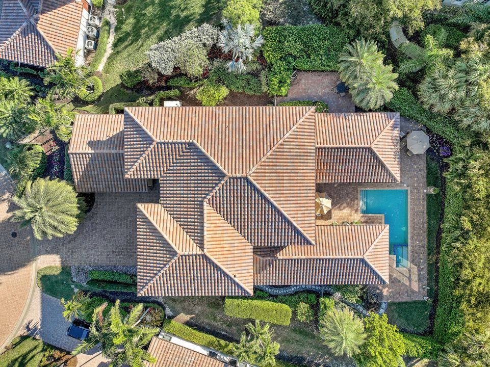 2351 Traditions Ct, Naples, FL 34105