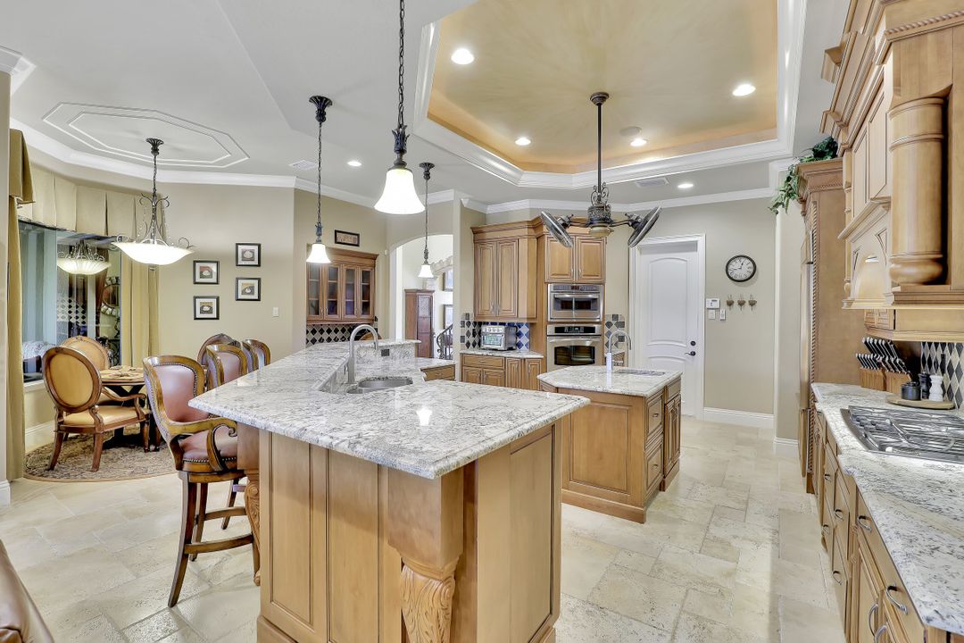 3840 Surfside Blvd, Cape Coral, FL 33914