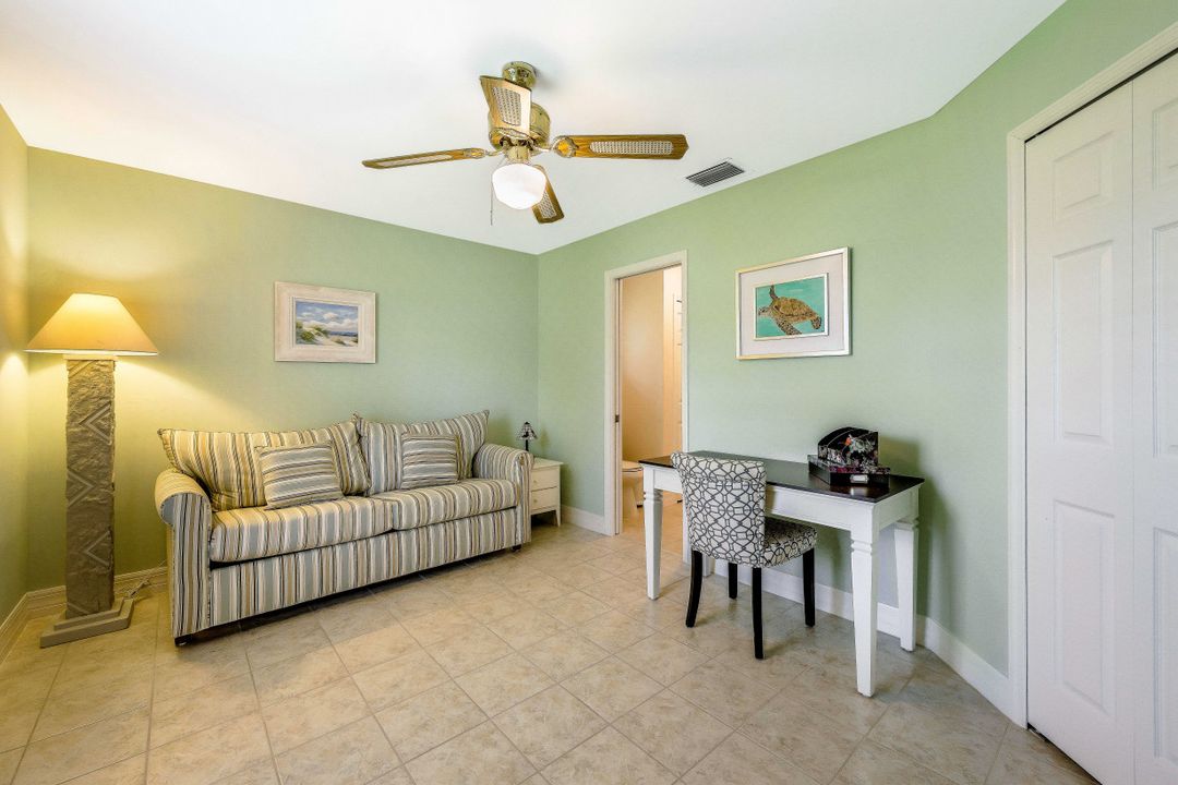 2310 SW 18th St, Cape Coral, FL 33991