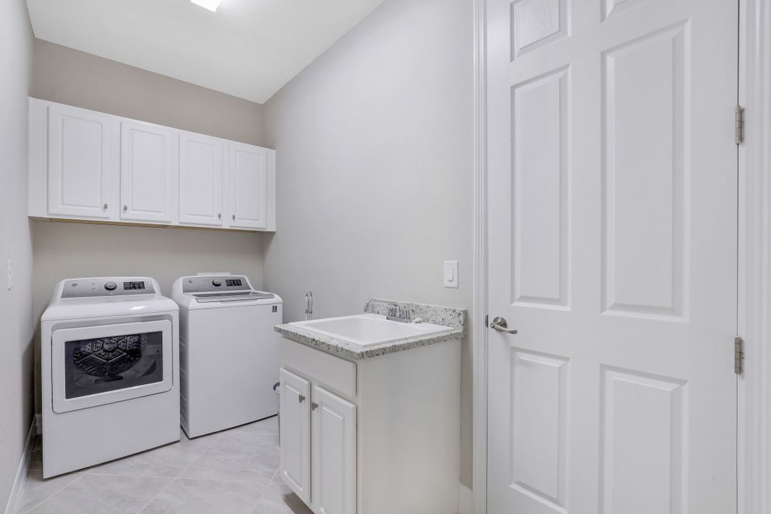 17130 Galway Run, Bonita Springs, FL 34135