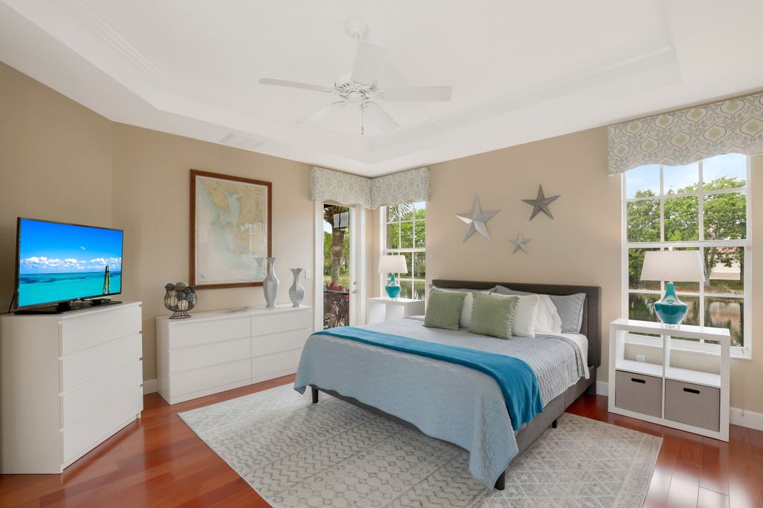 8902 Dartmoor Way, Fort Myers, FL 33908