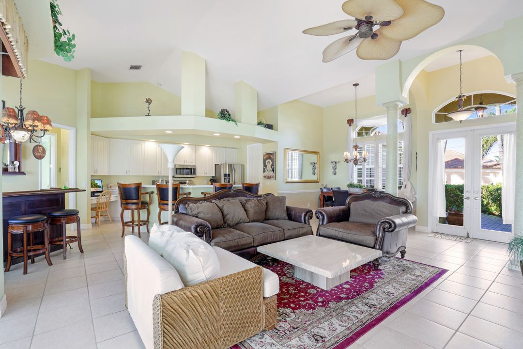 2902 SW 40th St, Cape Coral, FL 33914