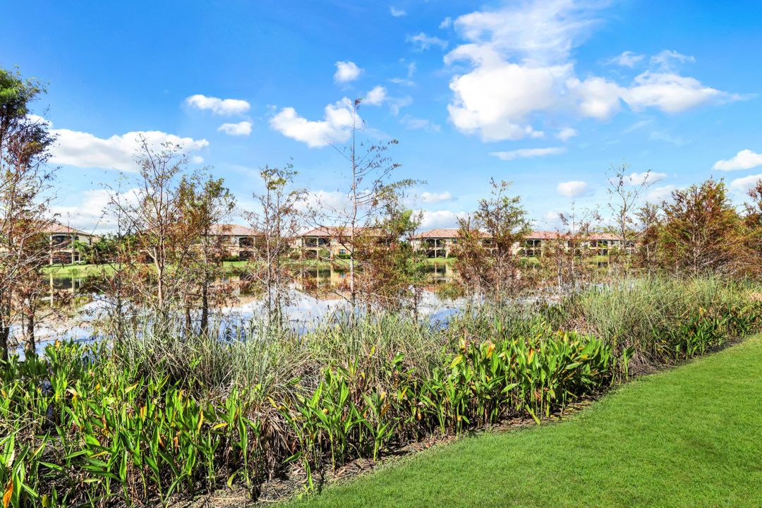 28050 Cookstown Ct #2704, Bonita Springs, FL 34135