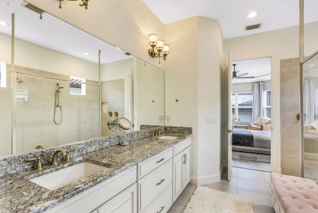 9588 Montelanico Loop, Naples, FL 34119