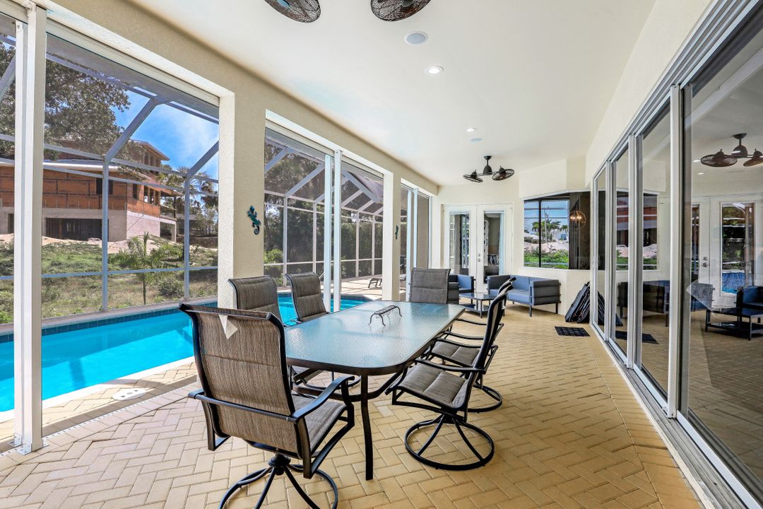 1722 Dogwood Dr, Marco Island, FL 34145