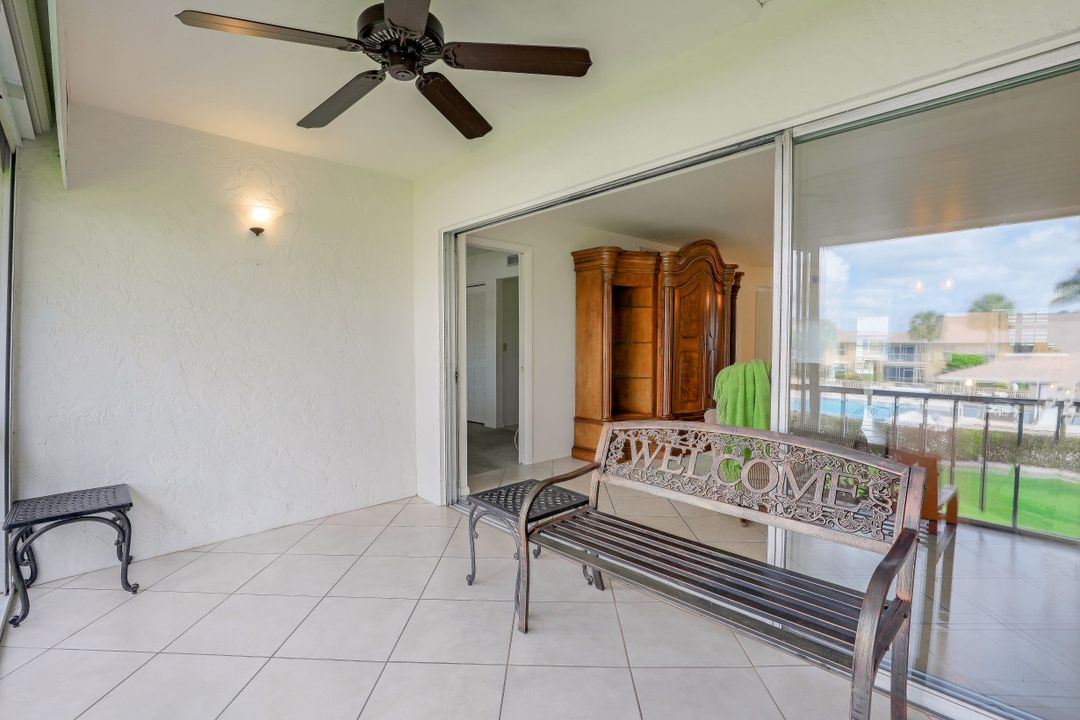 351 Charlemagne Blvd #A205, Naples, FL 34112