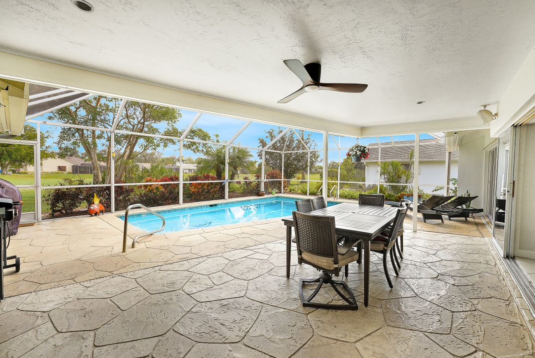 28379 Las Palmas Cir, Bonita Springs, FL 34135