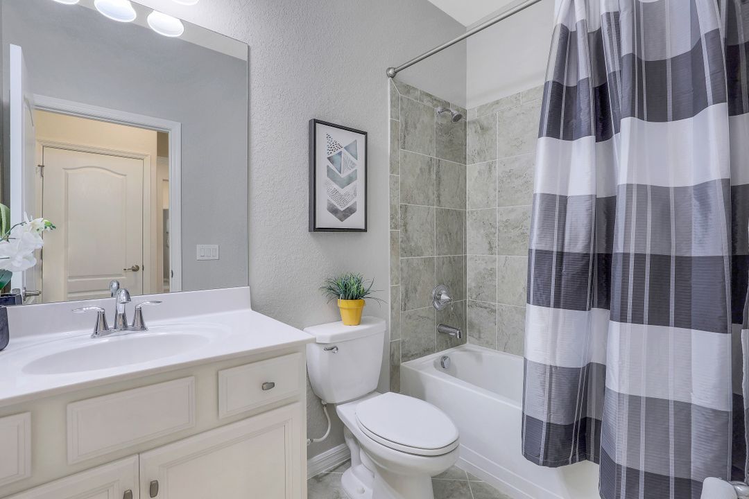 11567 Shady Blossom Dr, Fort Myers, FL 33913