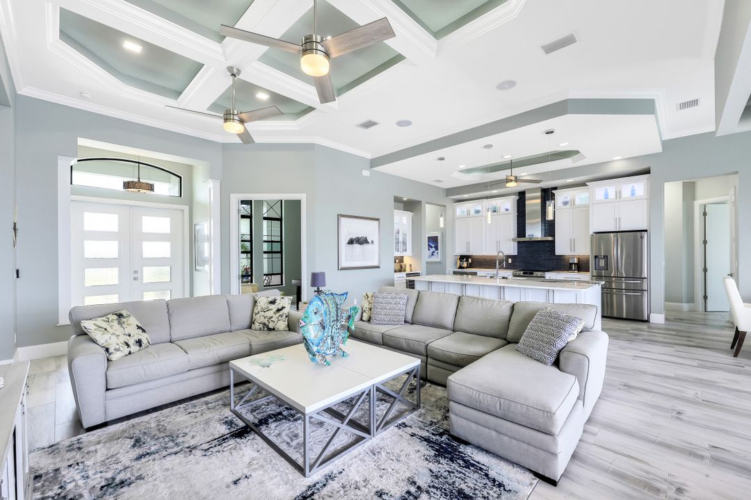 214 NW 32nd Pl, Cape Coral, FL 33993