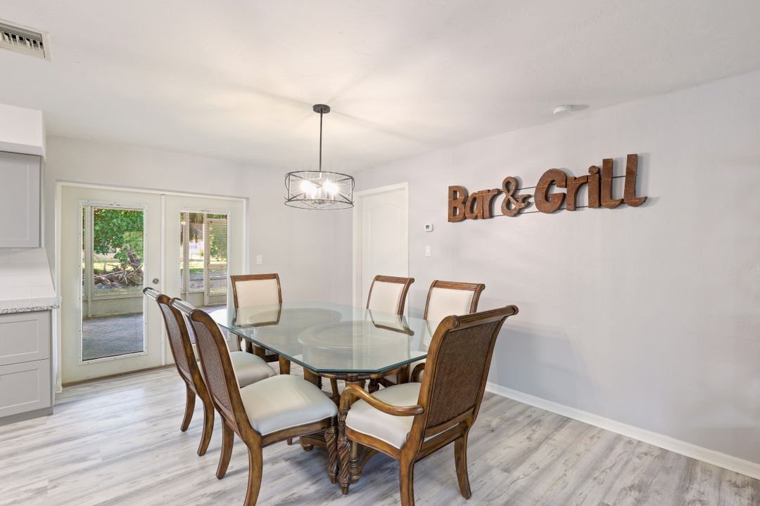 2506 SE 8th Ave, Cape Coral, FL 33904