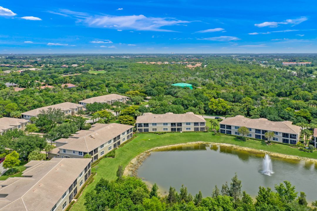 7050 Bay Woods Lake Ct #201, Fort Myers, FL 33908