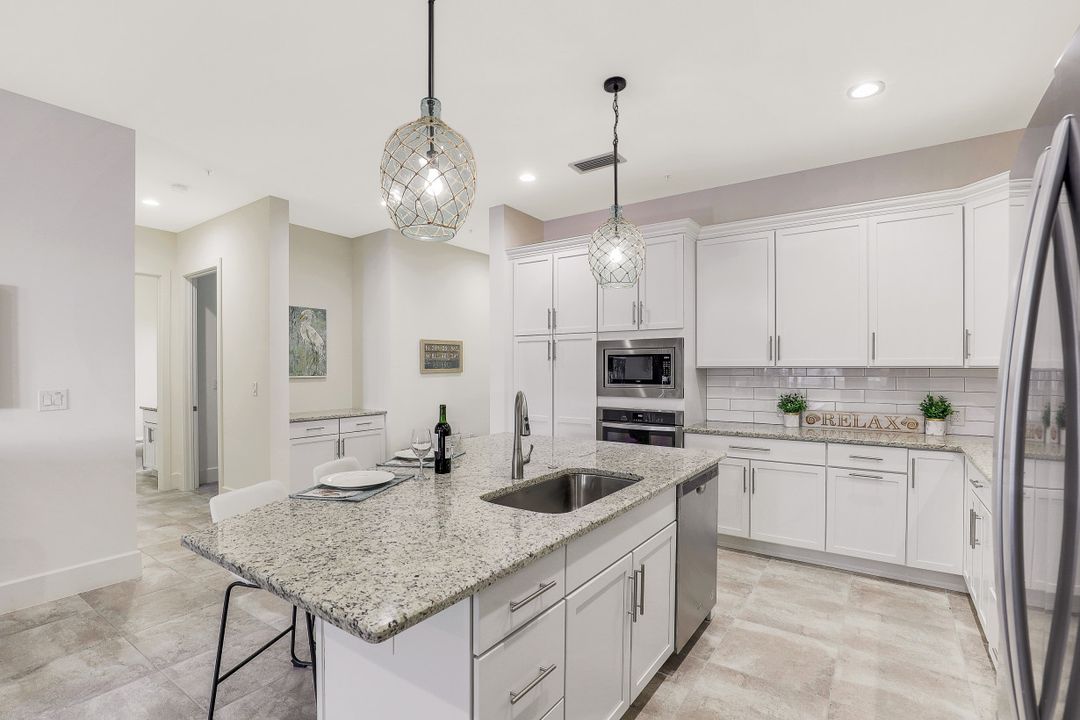 21460 Strada Nuova Circle #B#211, Estero, FL 33928