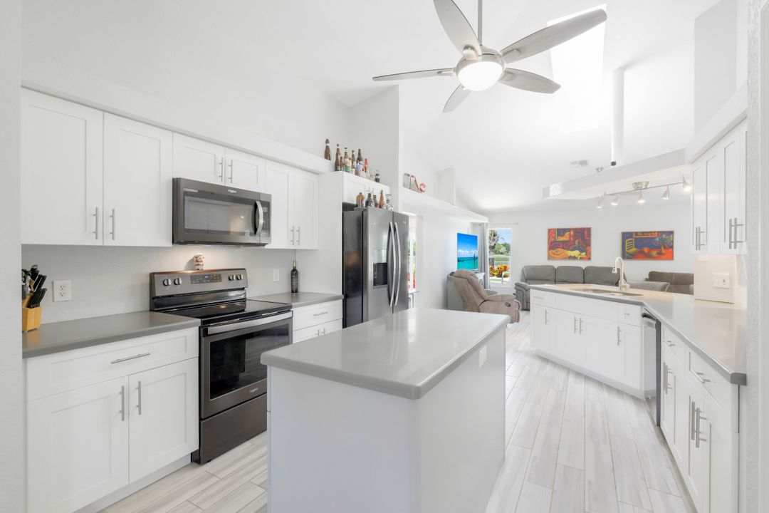 27329 Rue De Paix, Bonita Springs, FL 34135