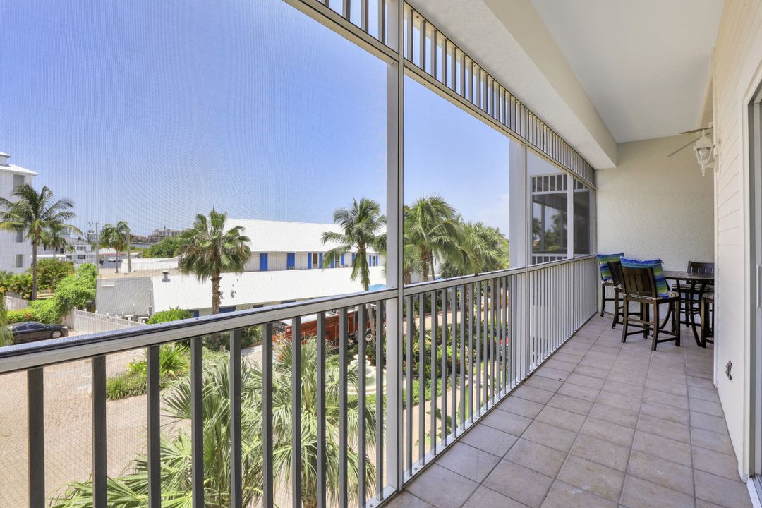 160 Palm St #302, Marco Island, FL 34145