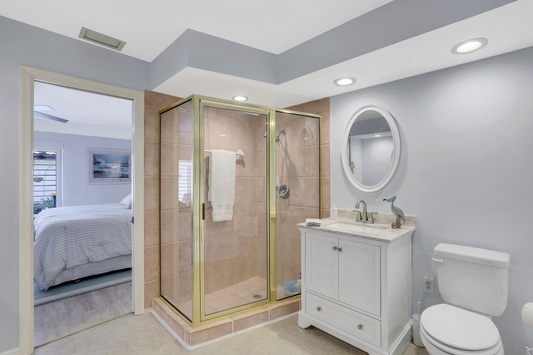 574 Augusta Blvd, Naples, FL 34113