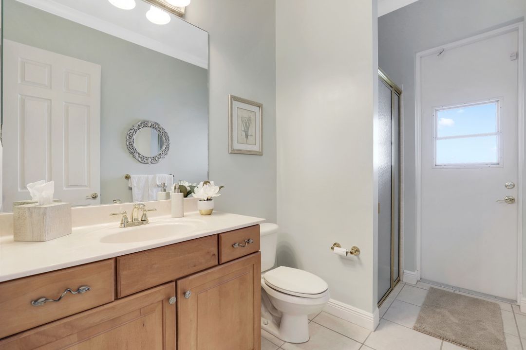 411 SW 49th Ln, Cape Coral, FL 33914