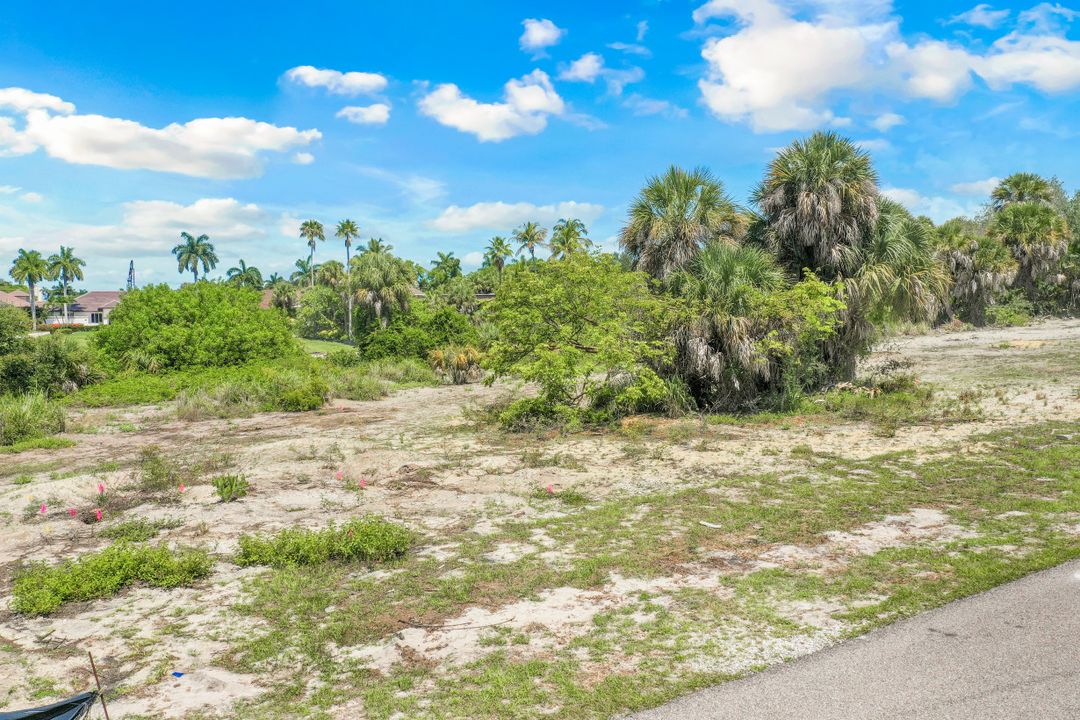 1115 Caxambas Dr, Marco Island, FL 34145