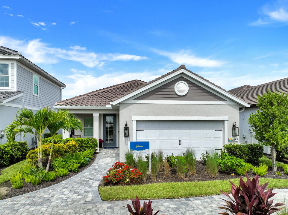 4056 SkySail Drive, Naples, FL 34120