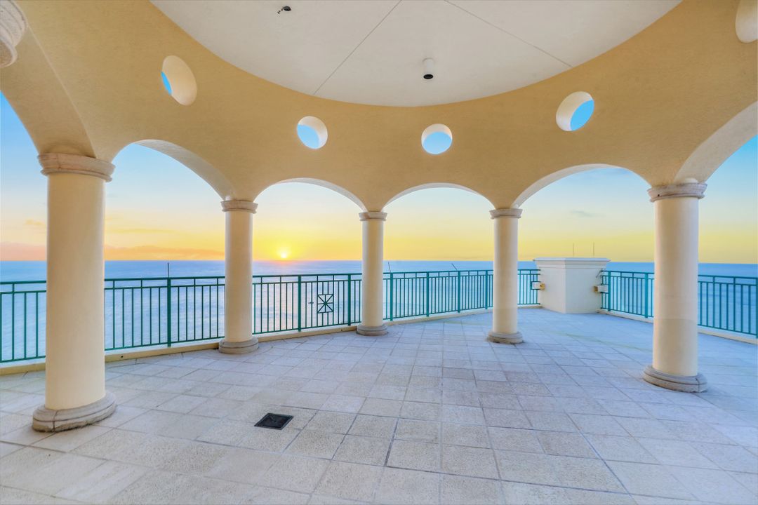 970 Cape Marco Dr, Marco Island, FL 34145