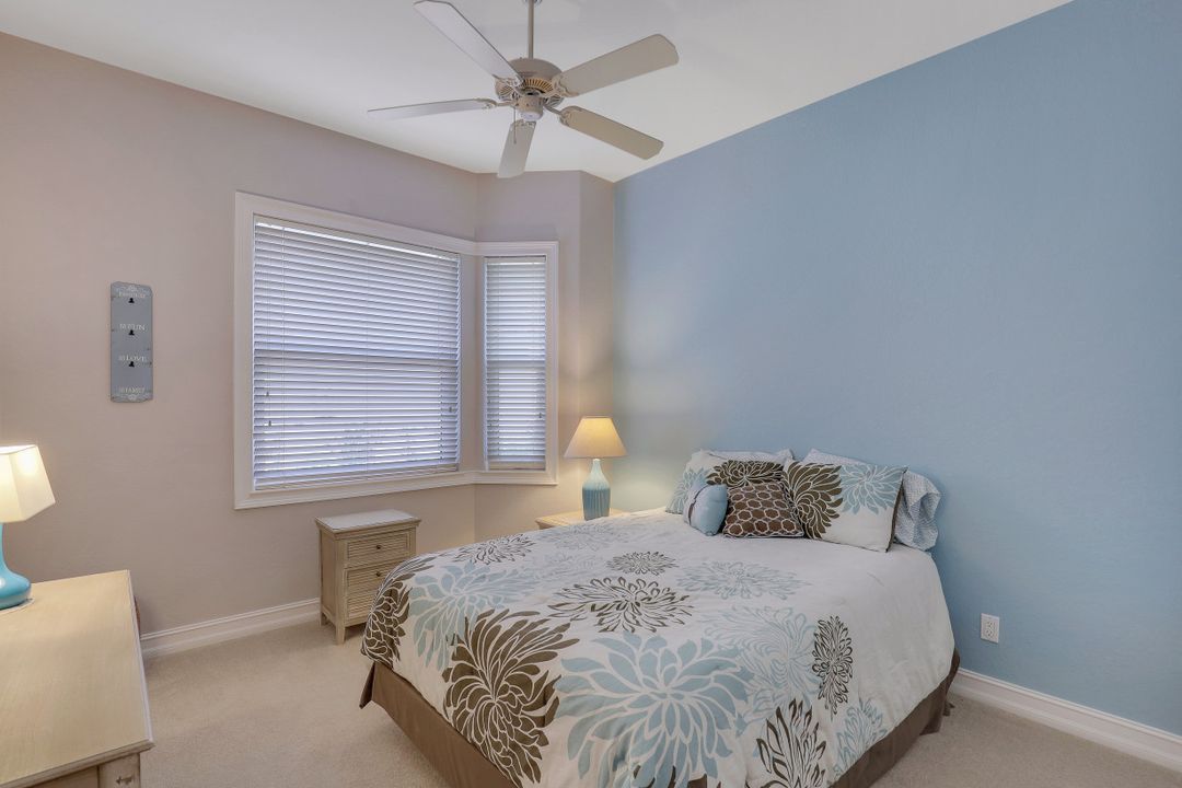 2790 Olde Cypress Dr, Naples, FL 34119