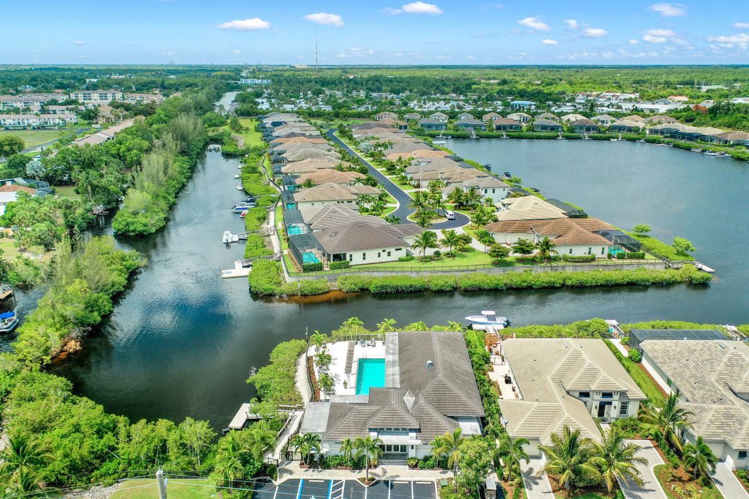 17214 Hidden Estates Cir, Fort Myers, FL 33908