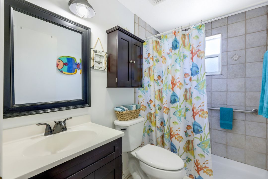 2471 Oleander St, Saint James City, FL 33956