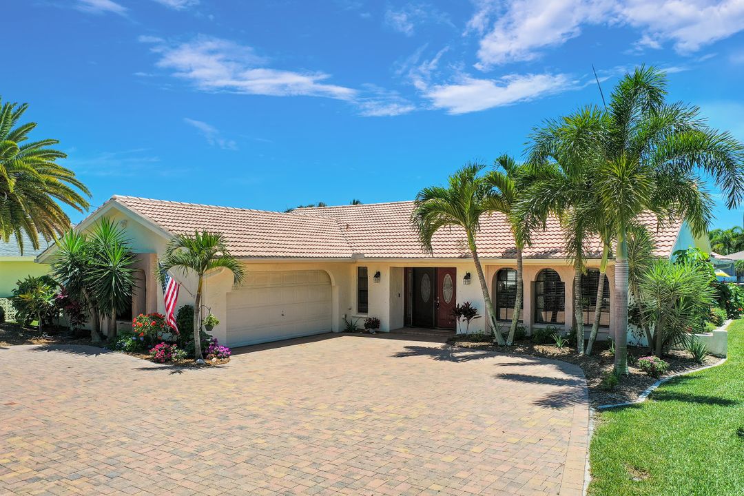 1708 Savona Pkwy, Cape Coral, FL 33904