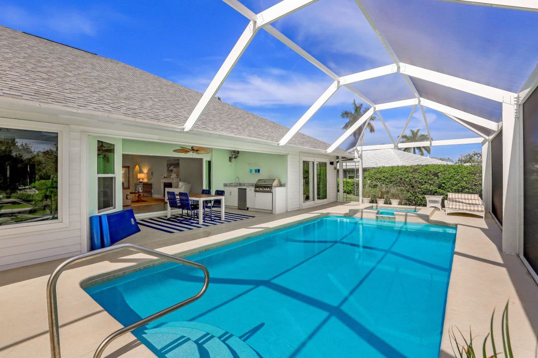 1558 Jamaica Ct, Marco Island, FL 34145