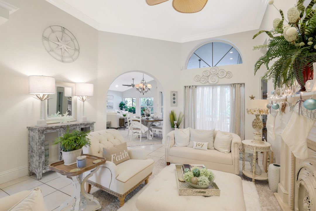 7008 Burnt Sienna Cir, Naples, FL 34109