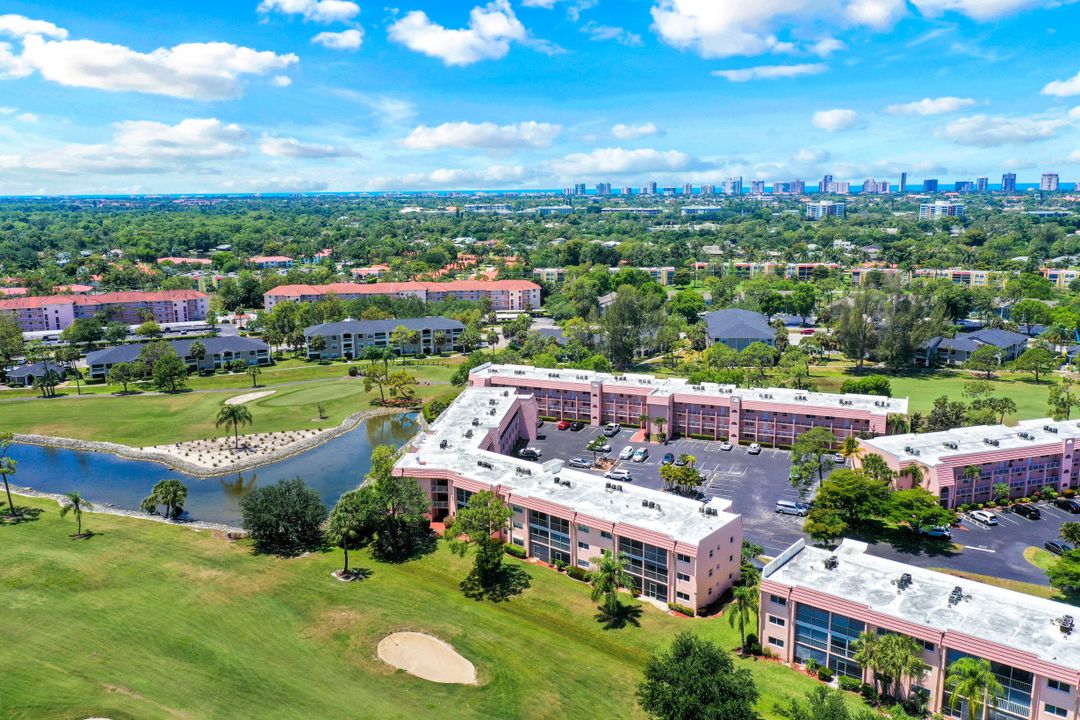 190 Turtle Lake Ct #203, Naples, FL 34105