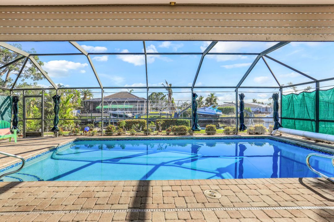 5333 SW 2nd Pl, Cape Coral, FL 33914